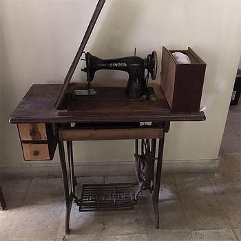 arte y antigüedades - Maquina de coser Singer original (clásica)