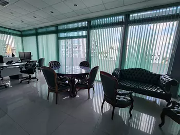 oficinas y locales comerciales - Edificio Corporativo Clase 5 Antisísmico de 5 Pisos de 325 MTS