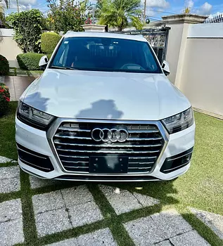 jeepetas y camionetas - Audi Q7 2017   solo 17 mil km