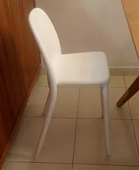 coches y sillas -   Silla moderna Blanca Ligera y resistente, para bebés y Niños .