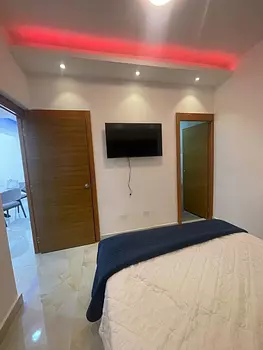 apartamentos - Alquilo hermoso apartamento en Naco ( no barrio )
Totalmente amueblado

2 hab