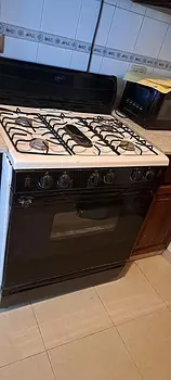 cocina - Estufa Marca Mabe de 5 Hornillas