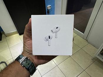 camaras y audio - AirPods Pro 2da Gen USB C Case Nuevos Sellados RD$