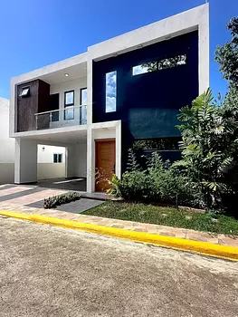 casas - Moderna Casa en Residencial Privado, Padre las Cas