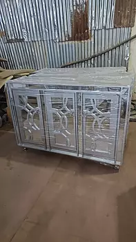 muebles y colchones - Credencia moderna plateada 