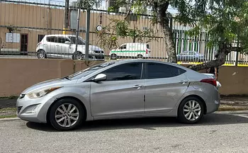 carros - Elantra 2015