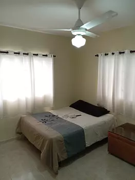 habitaciones y viviendas compartidas - Rento habitación a chica que trabaje