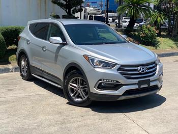 jeepetas y camionetas - HYUNDAI SANTA FE SPORT 2017 VERSION AMERICANA  EN OFERTA INTERIOR EN PIEL 