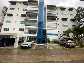 apartamentos - APARTAMENTO EN RENTA SEGUNDO NIVEL AL LADO DE  duña pula 