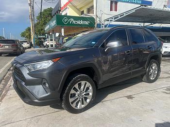 jeepetas y camionetas - Toyota RAV4 XLE Premium 2019