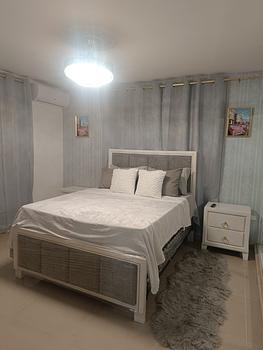 apartamentos - VENDO APARTAMENTO AMUEBLANDO O SIN   SAN ISIDRO 