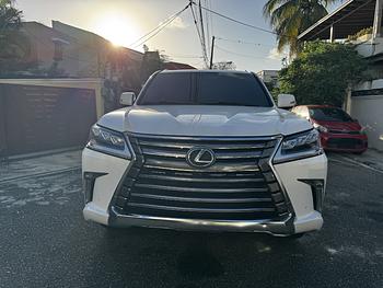 jeepetas y camionetas - lexus LX 570 