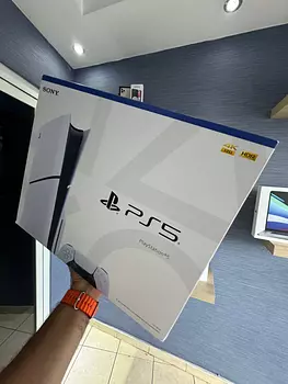 consolas y videojuegos - Consola PS5 SLIM 1TB Version Disco Nuevo $ 33,500 NEG