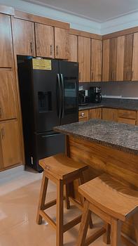 casas - Casa en alquiler espaciosa y en un lugar tranquilo
