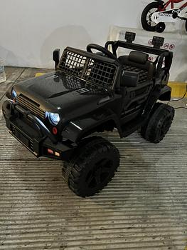juguetes - Jeep eléctrico con luces led, bocina bluetooth 