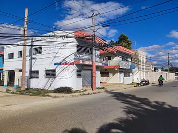 oficinas y locales comerciales - Locales Comerciales En Alquiler en La Entrada de Residencial Villa España.
