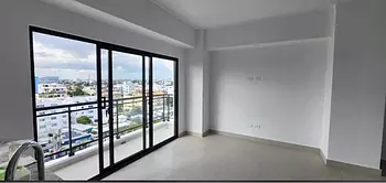 apartamentos - Venta de apto en Torre con ascensor en El Millón.