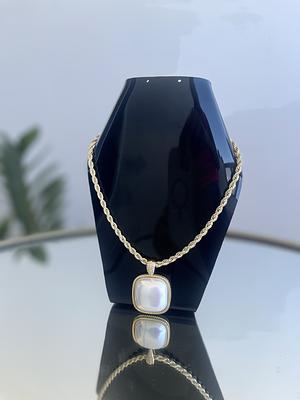 Listing thumbnail