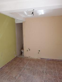 oficinas y locales comerciales - Local para oficina proximo a la Charles de Gould 