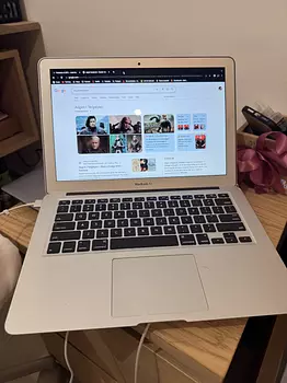 computadoras y laptops - MacBook Air 2013 negociable 
