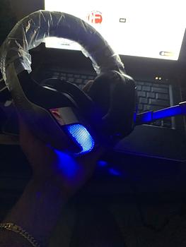 accesorios para electronica - Audifonos Gamer Con Luces para PC y Laptop