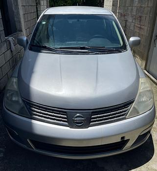 carros - Nissan Versa 2009 Negociable 