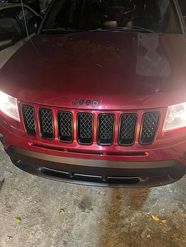 jeepetas y camionetas - Vendo Jeep Compass 2015 
Óptimas condiciones 
Precio Negociable / Chat ✏️ 