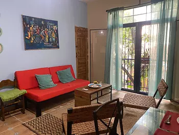 apartamentos - Alquiler Apartamento de 2 Habitaciones con piscina, Ciudad Nueva, Zona Colonial