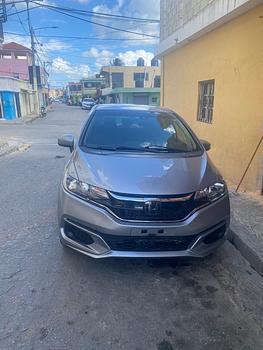 carros - VENDO HONDA FIT 2019 POR MOTIVO DE VIAJE CON UN SOLO DUEÑO