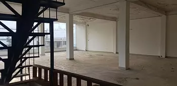 oficinas y locales comerciales - Local comercial en venta #23-1972 en zona de alto trafico.