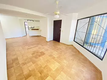 apartamentos - Vendo apartamento en 1er piso, Gazcue. 