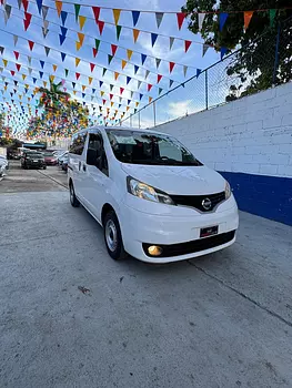 carros - NISSAN NV200 VANETTE