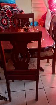muebles y colchones - comedor en caoba de 4 sillas 