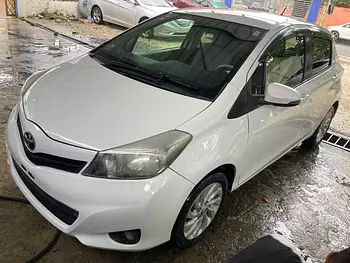 carros - Toyota Vitz 2013 Negociable 