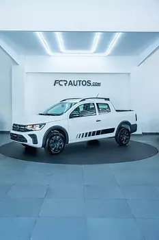 jeepetas y camionetas - VOLKSWAGEN SAVEIRO 2024