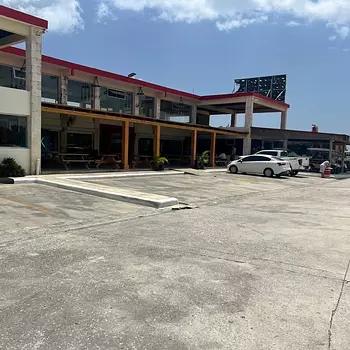 oficinas y locales comerciales - se vende parador del este ubicado en Juan dolió República Dominicana con 11,730m