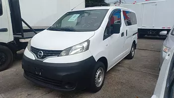 otros vehiculos - Nissan NV 200 año 2020 de carga