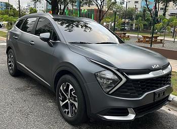 jeepetas y camionetas - Kia Sportage 2023 Gris Mate, como nueva