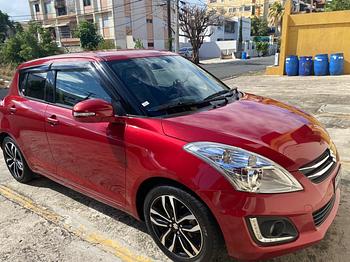 carros - Carro Suzuki Swift 2016 en excelentes condiciones.