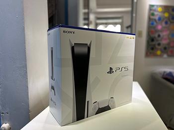 consolas y videojuegos - Vendo Consola PlayStation 5 825GB Version CD, Nuevos Sellados RD$ 33,500 NEG