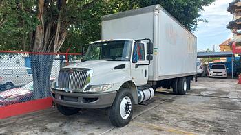 camiones y vehiculos pesados - International Durastar 4300 año 2018 Motor Cummins