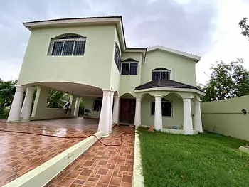 casas - Casa de Venta en Corona Plaza 