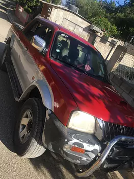 jeepetas y camionetas - Venta por motivo de viaje, camioneta para trabajar