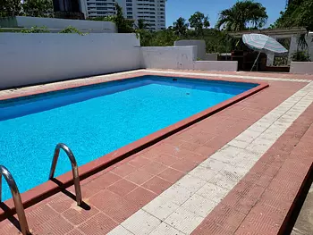 casas vacacionales y villas - Villa de 5 habitaciones en Juan Dolio 2040m2 solar