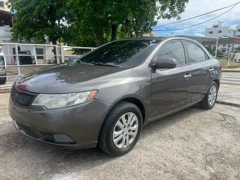carros - Kia Forte 2012