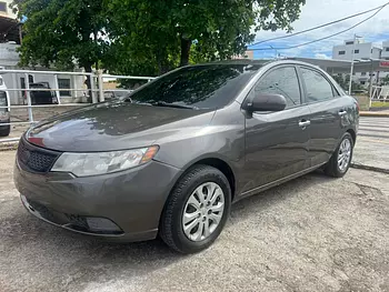 carros - Kia Forte 2012