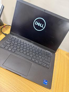 computadoras y laptops - Laptop Dell 