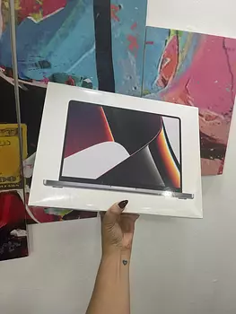 computadoras y laptops - MACBOOK PRO 2021 CHIP M1 512GB SSD/16GB RAM/14-INCH SPACE GRAY SELLADA 