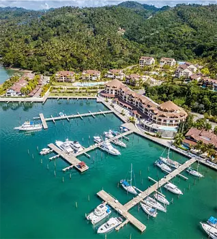 casas vacacionales y villas - Venta de Villa de lujo en samana zona turística con piscina