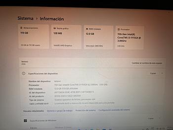 computadoras y laptops - Vendo computadora nueva, caja y solo 1 mes d uso